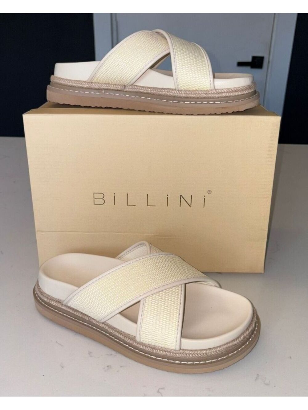 NWT -Billini- Aysha Platform Sandal, Size 8